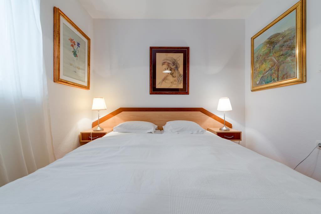 Apartments Apartmani Pintar Mimice Ngoại thất bức ảnh